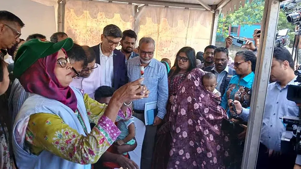 হামের বিশেষ টিকাদান শুরু, পাবে ৩৪ লাখ শিশু