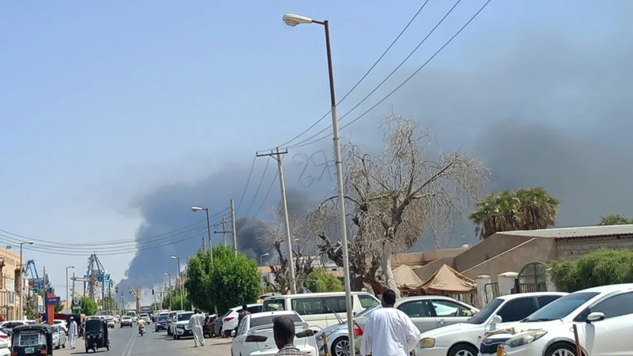 সুদানে স্কুল-হাসপাতালে আরএসএফের হামলা, শিশুসহ নিহত ৭৯