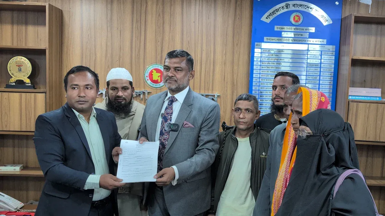 মনোনয়নপত্র সংগ্রহ করলেন জামায়াত প্রার্থী শিশির মনির