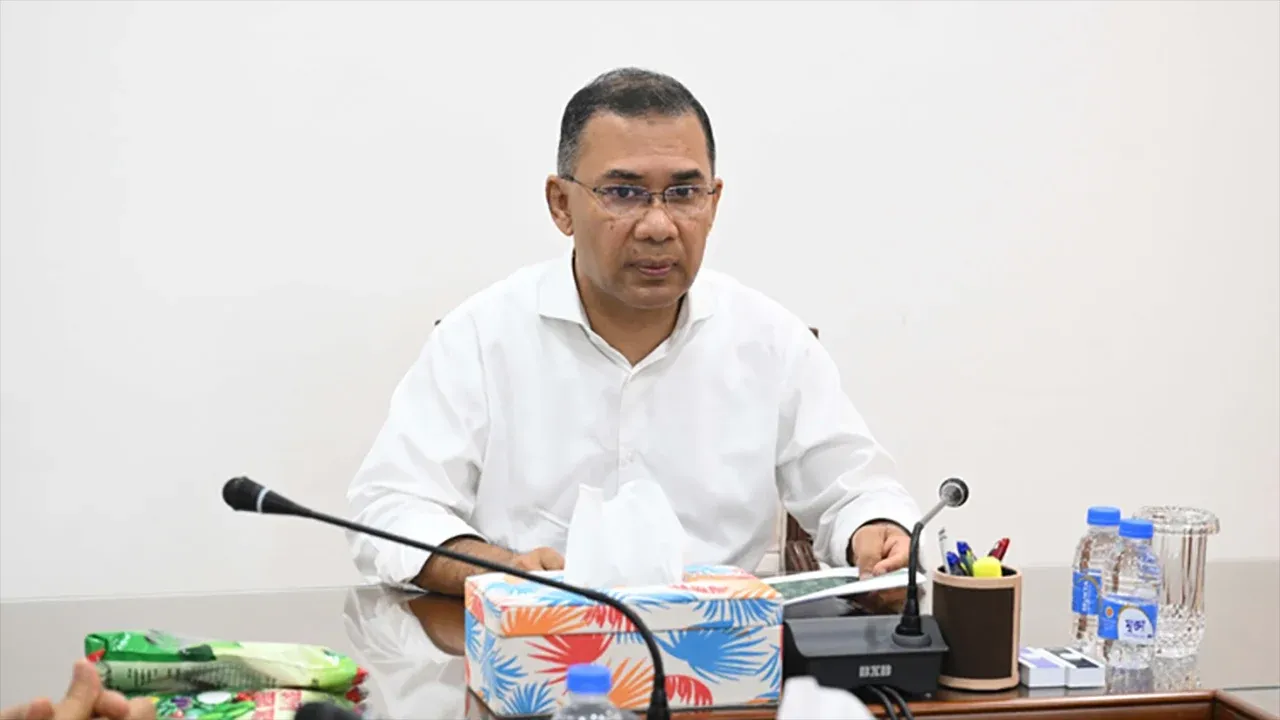 ঢাকা সিটির বর্জ্য থেকে বিদ্যুৎ প্রকল্প নিয়ে প্রধানমন্ত্রীর বৈঠক