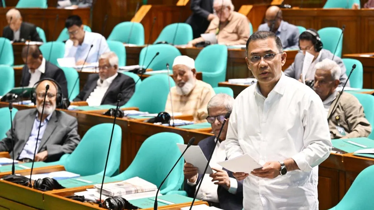 স্নাতক পর্যন্ত নারীদের জন্য ফ্রি শিক্ষা