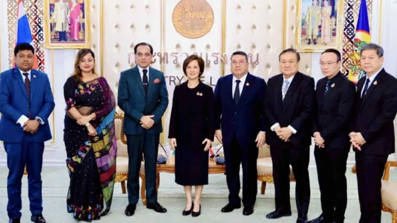 বাংলাদেশ থেকে কর্মী নেবে থাইল্যান্ড, দ্বিপক্ষীয় সমঝোতা স্বাক্ষর