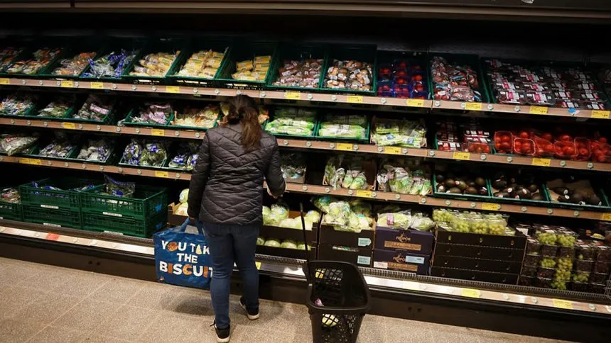 UK shop price inflation at 10-month low