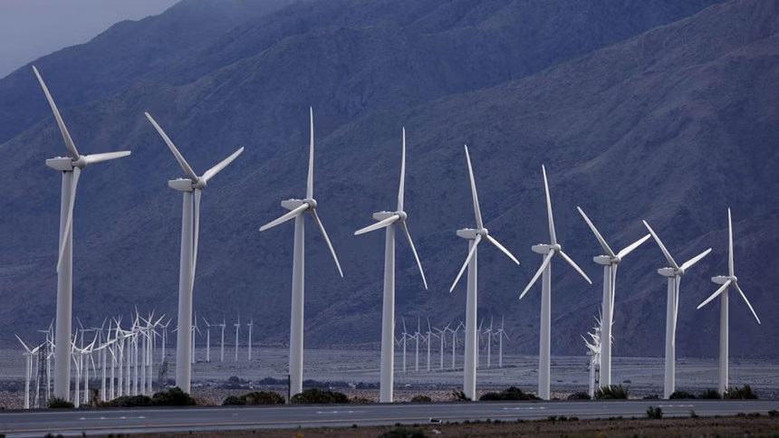 US Renewable Energy Capacity Could Triple in a Decade, Powered by Green Energy Law