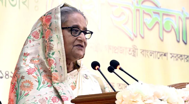 আইন বিশ্ববিদ্যালয় করে দেওয়ার প্রতিশ্রুতি প্রধানমন্ত্রীর