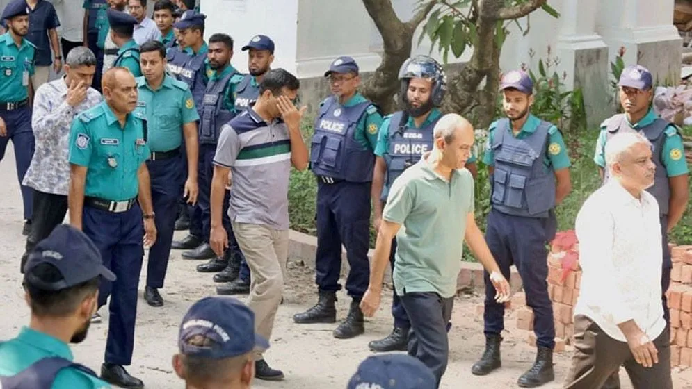 সেনানিবাসের সাবজেলে কী খাবার পাবেন ১৫ সেনা কর্মকর্তা