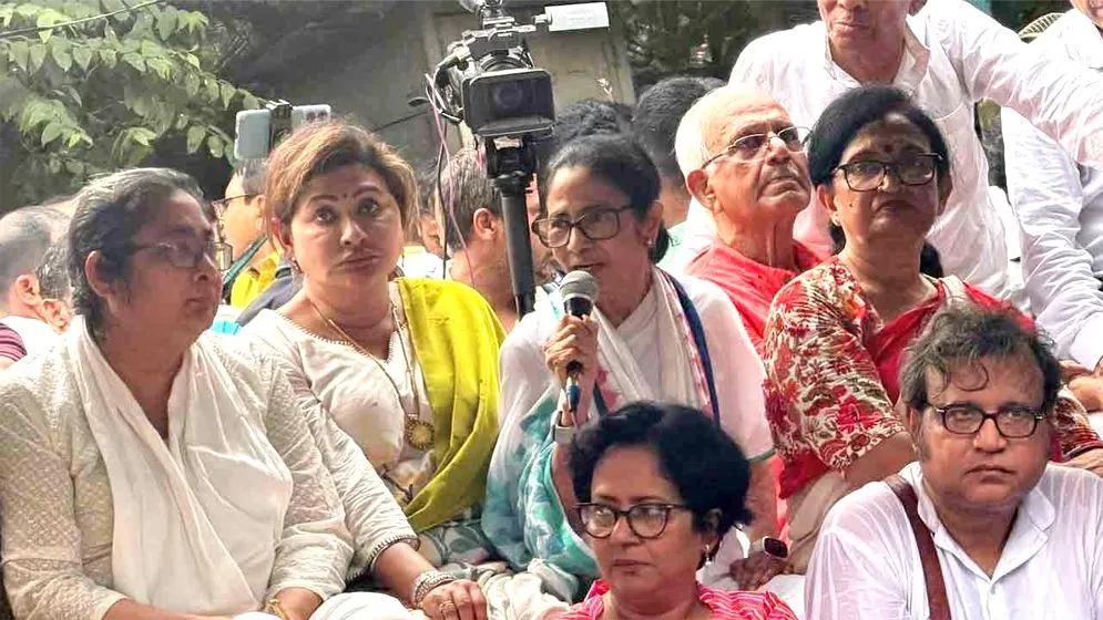 বাংলাদেশে একটা বড় খুন হয়েছিলো, কাকে দিয়ে করিয়েছিলেন সবটাই জানি