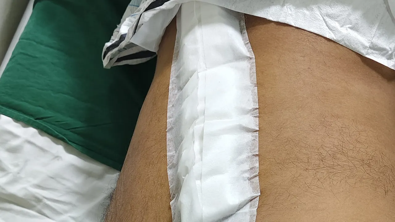 মোহাম্মদপুরে পুলিশ কর্মকর্তাকে ছুরিকাঘাত, শরীরে ৪৩ সেলাই