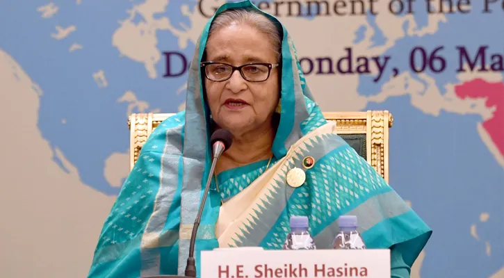 অর্থনৈতিক কূটনীতি শক্তিশালী করতে সক্রিয় হওয়ার নির্দেশ প্রধানমন্ত্রীর