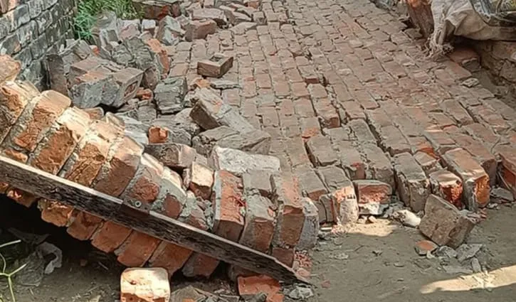 ভূমিকম্পে দেয়াল ধসে নবজাতকের মৃত্যু, মাসহ আহত ২