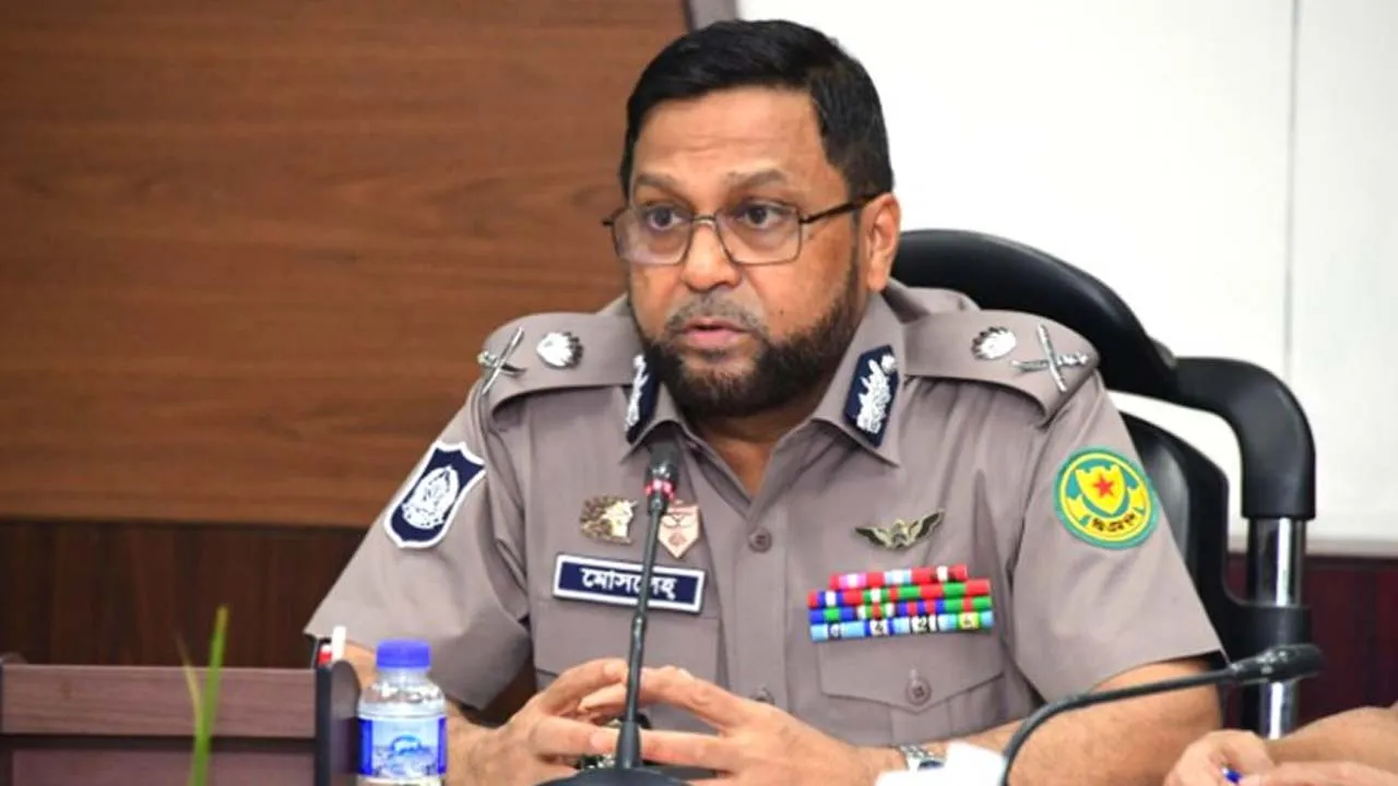 ‘ এমপি ও পুলিশ জড়িত থাকলে ব্যবস্থা’