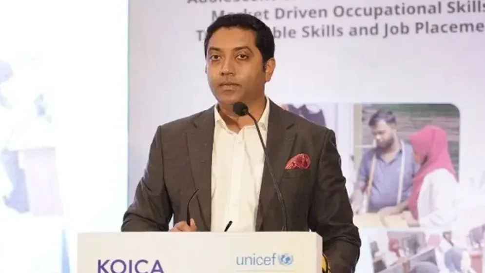 নেতারা মেয়েদের বিয়ের বয়স কমানোর তদবির করছেন