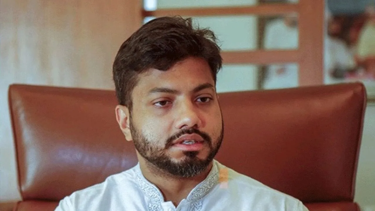 ইশরাকের বাসায় গভীর রাতে পুলিশের তল্লাশির অভিযোগ