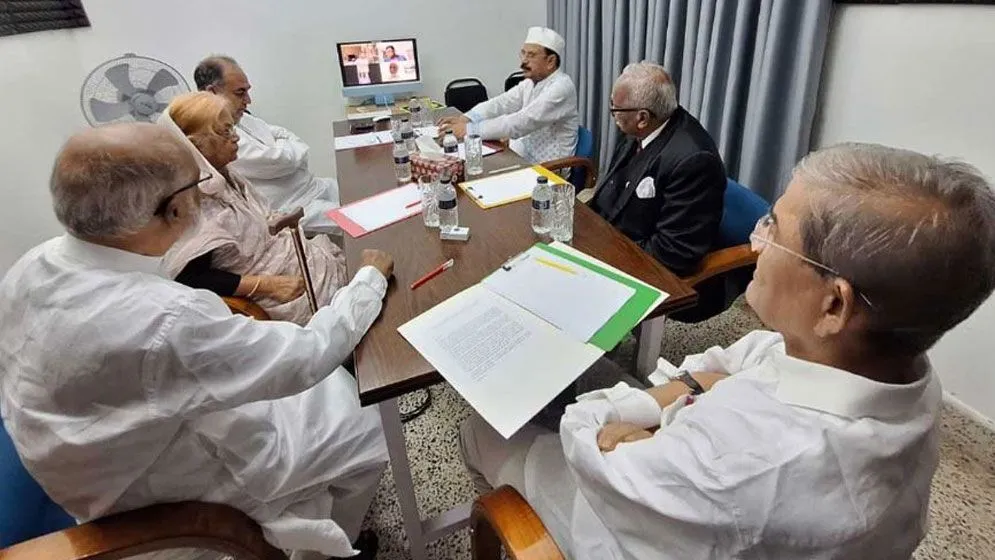 রাতে স্থায়ী কমিটির বৈঠক ডেকেছেন তারেক রহমান