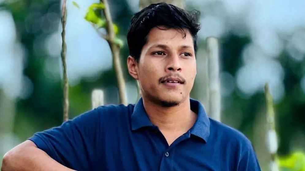 ছাত্রদল নেতার বিরুদ্ধে স্কুল ফিডিংয়ের দুধ চুরির অভিযোগ