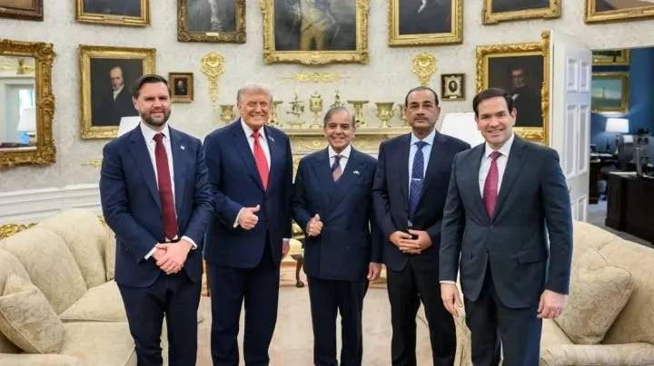 পাকিস্তানকে কাছে টানছেন ট্রাম্প, নজর রাখছে ভারত