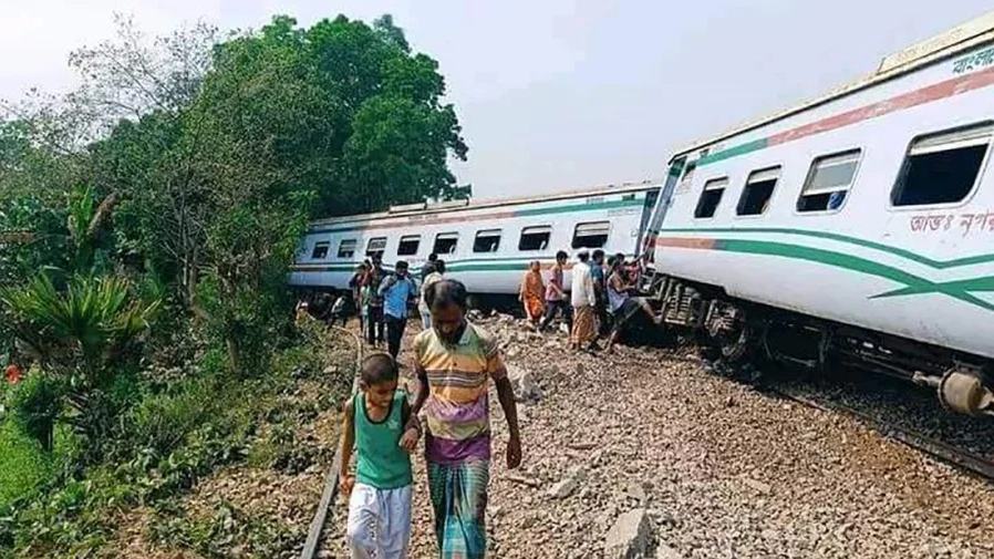 Bijoy Express derailment: Authorities say heatwave bent tracks
