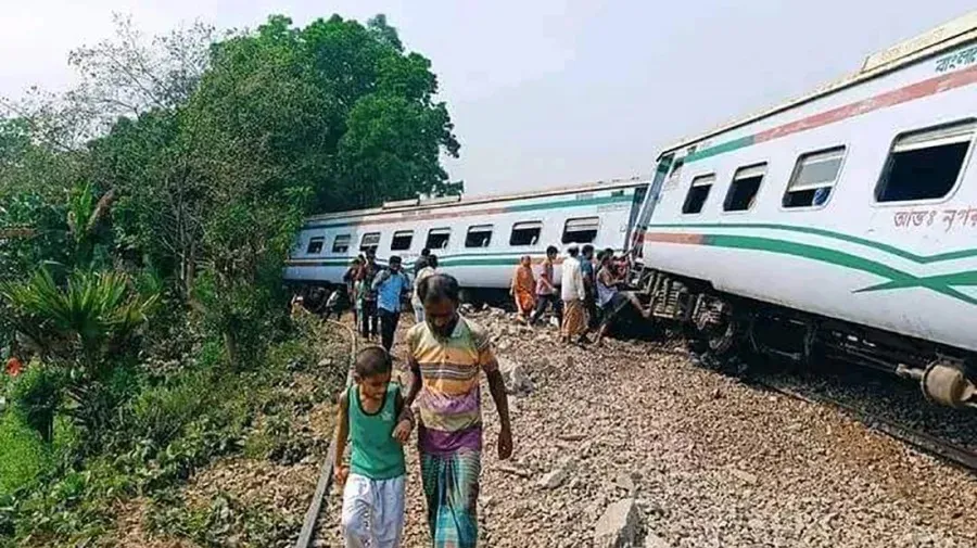 Bijoy Express derailment: Authorities say heatwave bent tracks