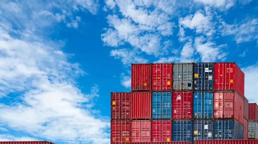 PM Hasina calls for exploring new markets for export items