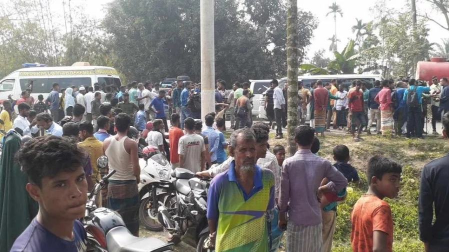 Bus-autorickshaw collision leaves 7 dead in Mymensingh