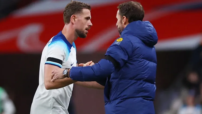 Henderson boos 'defy logic', says England boss Southgate