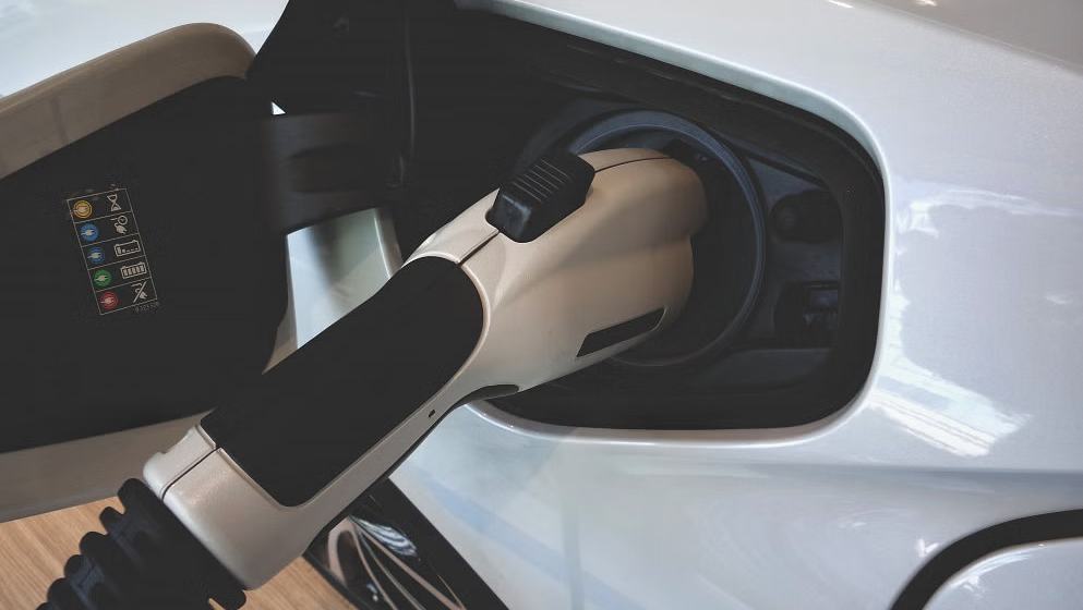Solid-state batteries: the future of the EV industry?