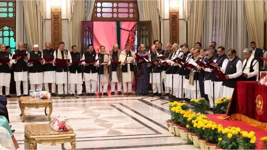 PM Hasina, cabinet members take oath of office at Bangabhaban