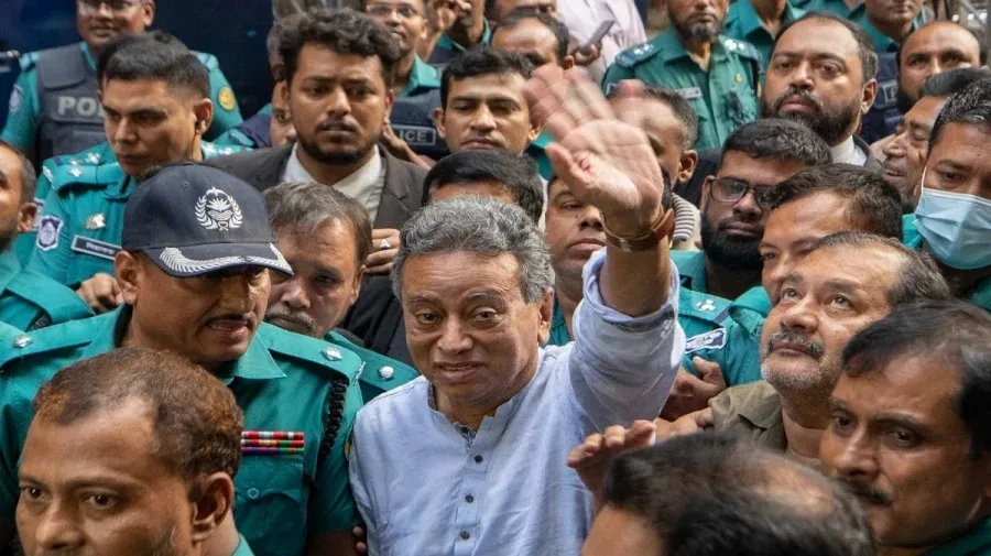 BNP calls daylong hartal in Chittagong Sunday protesting Amir Khasru’s arrest