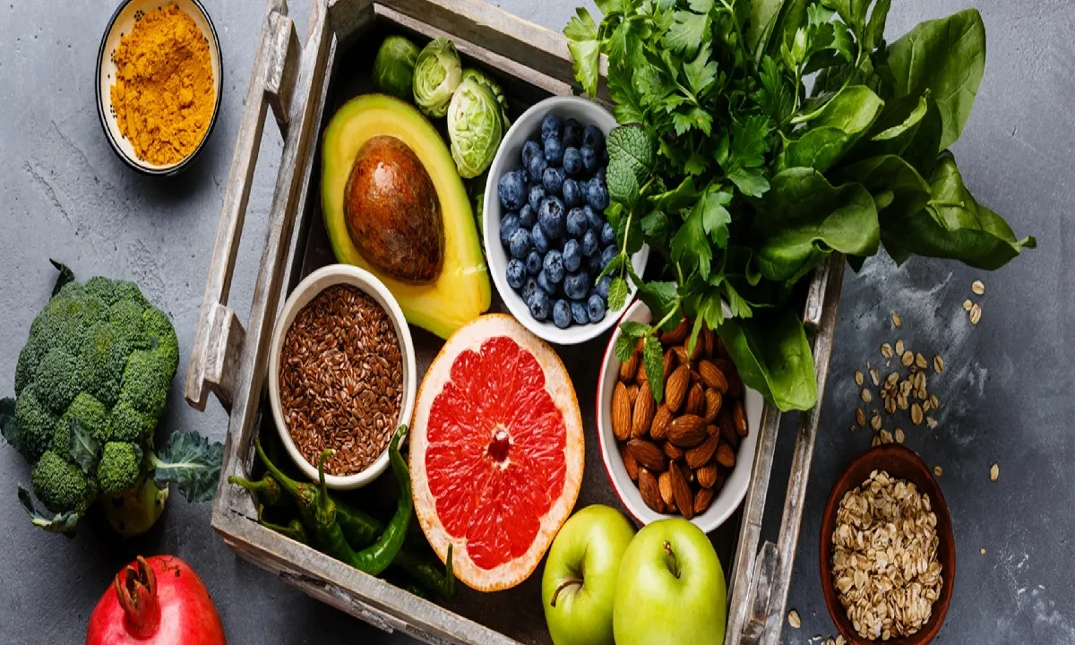Keep these 5 foods in your diet to stay healthy.