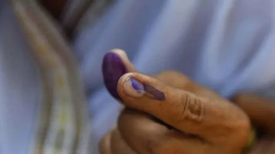 High-ranking Indian election official resigns ahead of polls