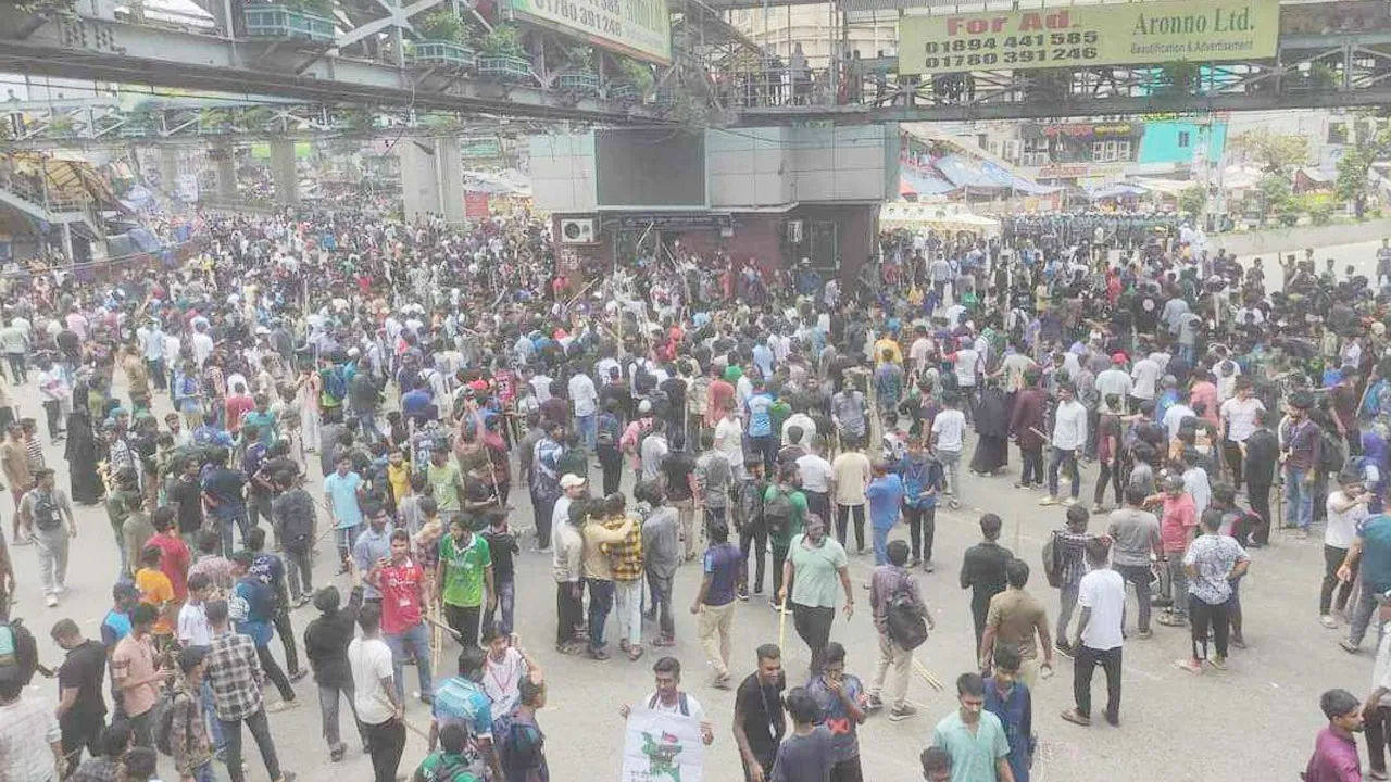 Shutdown Protests Clashes Immobilize Dhaka