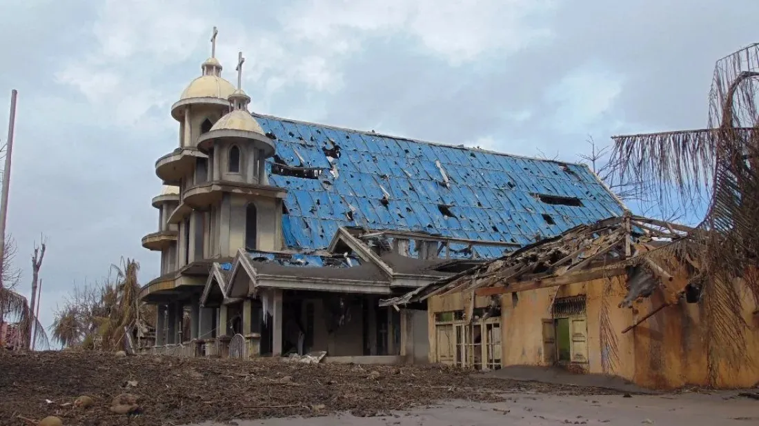 34 dead and 16 missing in Indonesia floods
