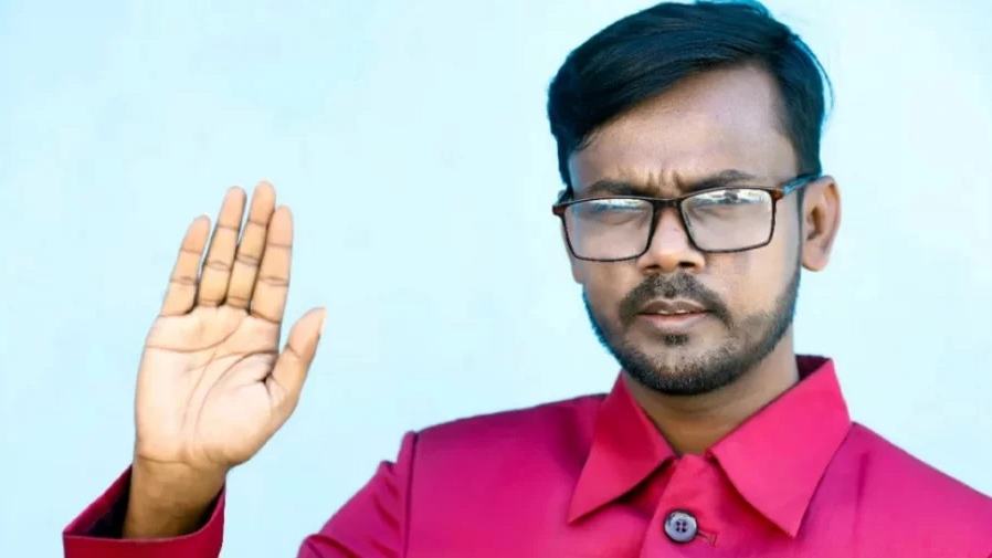 Hero Alom comes under attack again