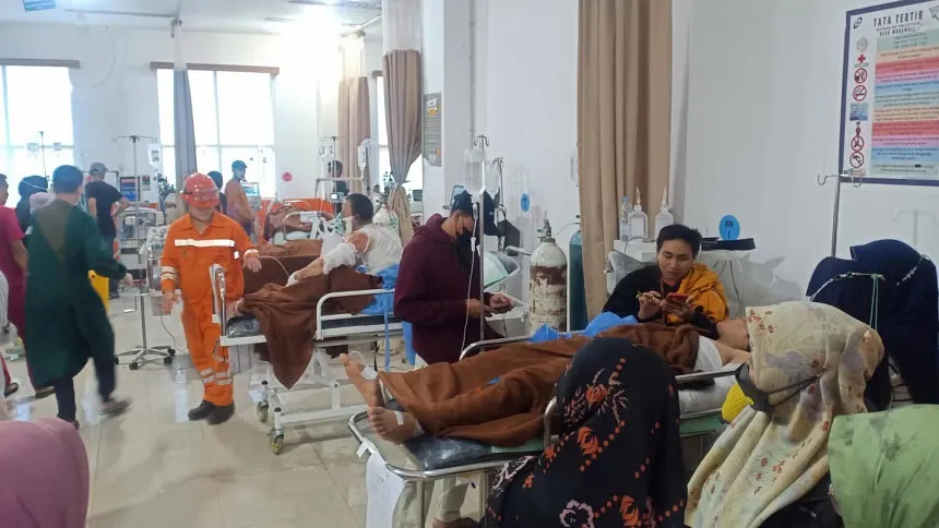 Death toll at Indonesia smelter fire rises to 18, operation halted