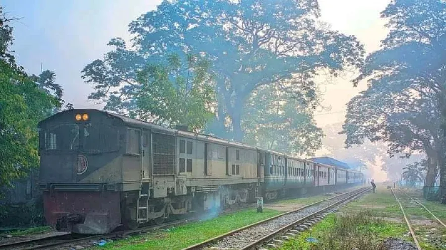 Army member among two fatally struck by trains in Tangail