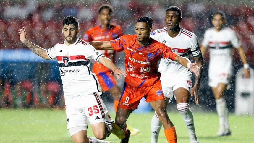 PSG sign Brazilian 'Joker' Beraldo