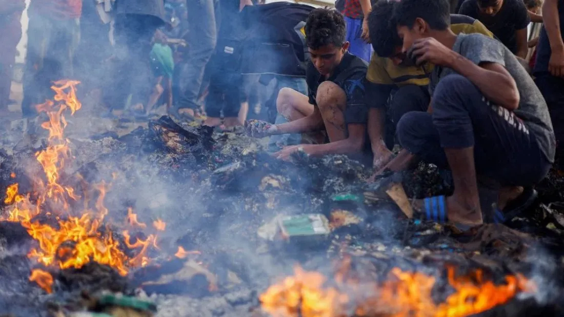 Israel pummels Gaza as troops push into central Rafah