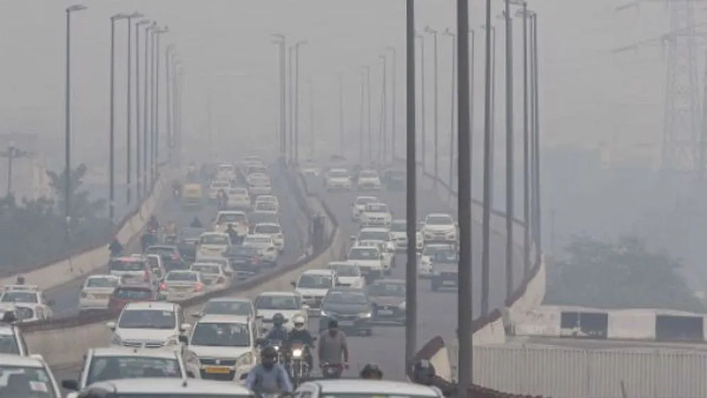 বায়ুদূষণে বিশ্বচ্যাম্পিয়ন ঢাকা