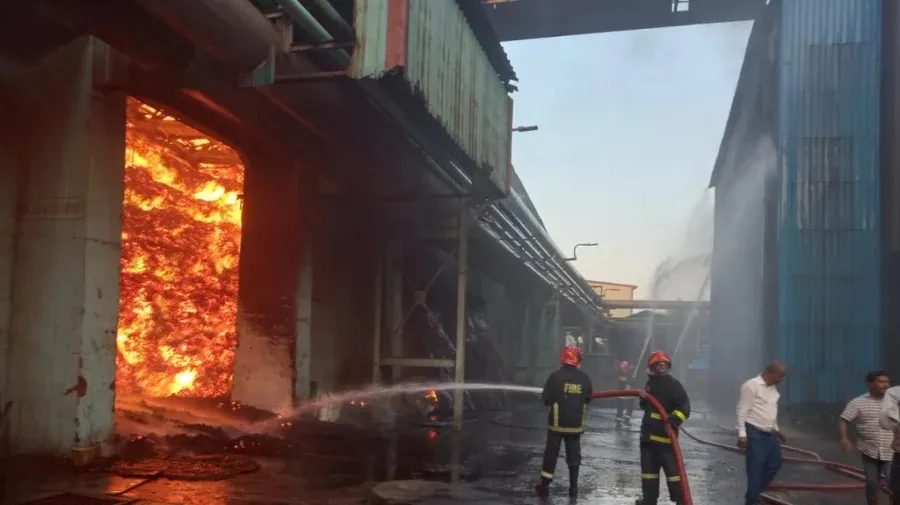 Fire breaks out at S Alam's sugar mill in Chittagong