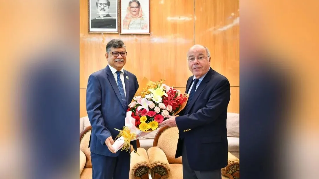 Brazilian foreign minister arrives in Dhaka