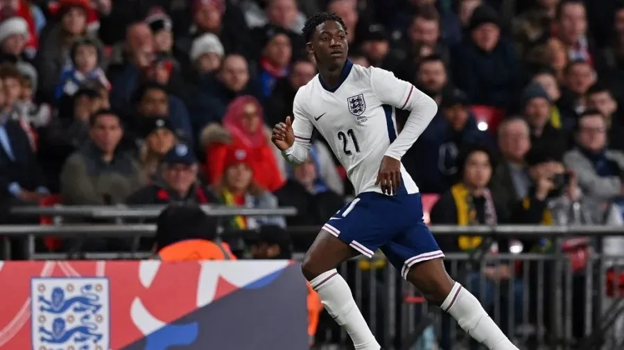 Mainoo's maturity on England debut no surprise to Ten Hag