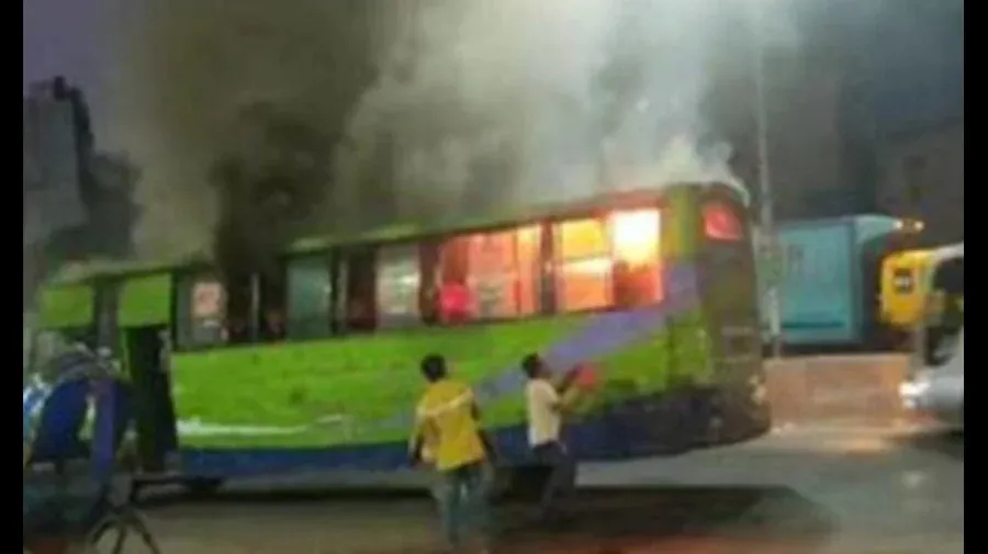 DMP announces Tk20,000 reward for help in catching arsonists