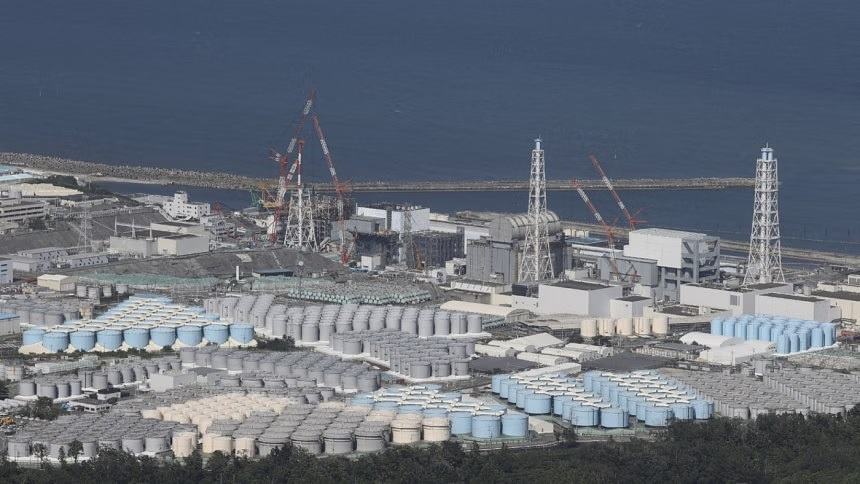 Radioactivity detected in Fukushima worker's nose