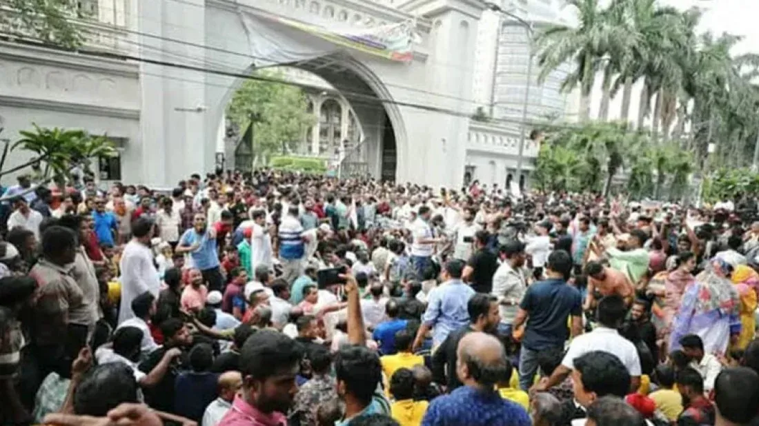 Protests continue, demanding Ishraque be instated as mayor