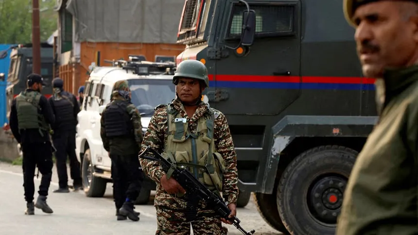Military officials of India, Pakistan to discuss next steps