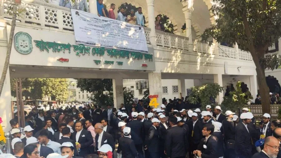 SCBA polls scuffle: 5 arrested lawyers sent to jail