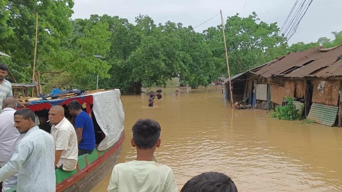 3 villages in Rangamati flooded, road communication snapped