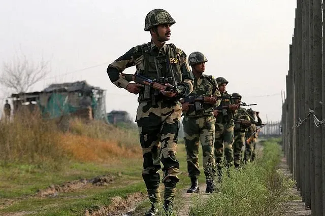 Bangladeshi shot dead by BSF along Thakurgaon border