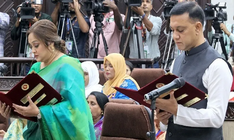 Newly elected Comilla, Mymensingh mayors take oath