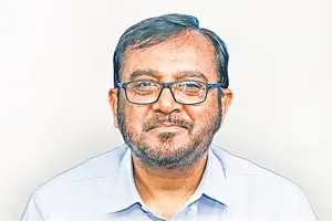 প্রশাসন ও পুলিশের দুর্বল অবস্থার কারণে নির্বাচন নিয়ে শঙ্কা দেখি